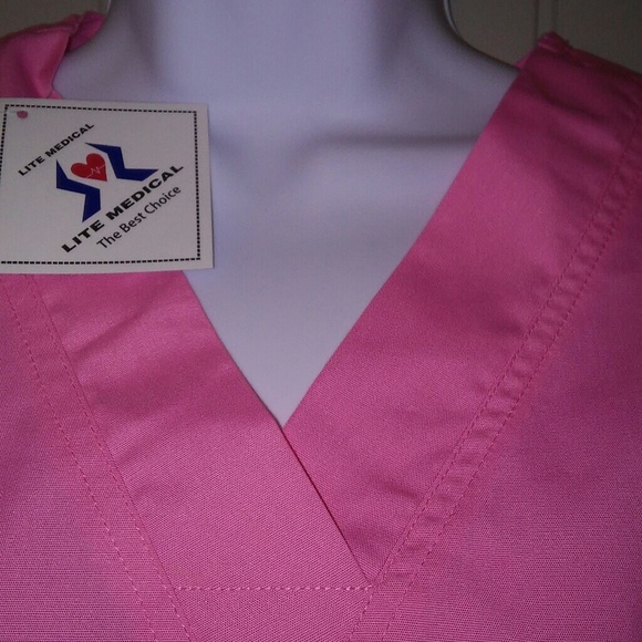 Scrub Top - Picture 3 of 4